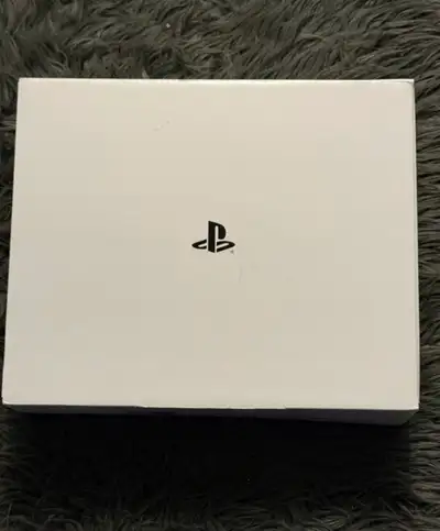 USED PS 4, View more