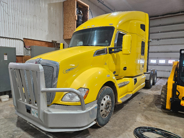 2016 Kenworth T680 in Heavy Trucks in Saskatoon