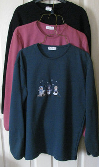 Ladies Christmas Winter Sweatshirt Tops 3 Lot Mixed 1 Avon M/L