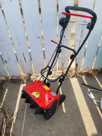 Snow thrower -  Electric plug in
