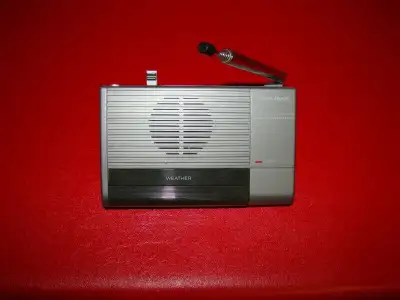 Realistic Desktop Weather radio 12-241, View more