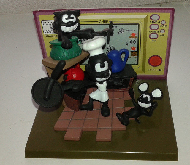 Game & Watch Figurines Nintendo (2004) dans Autre  à Laval/Rive Nord - Image 4