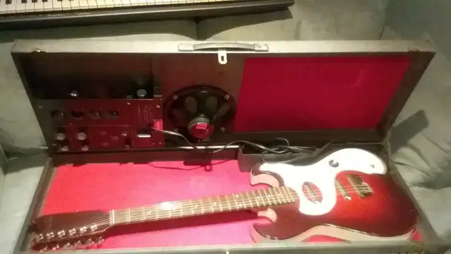 silvertone 1457 in Guitars in City of Toronto - Image 6