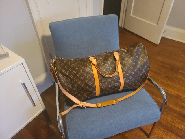 Vintage Louis Vuitton Keepall 60 Bandouliere Duffle Bag in Women's - Bags & Wallets in City of Toronto