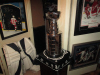 25" Replica Stanley Cup Trophy - N.H.L Licensed