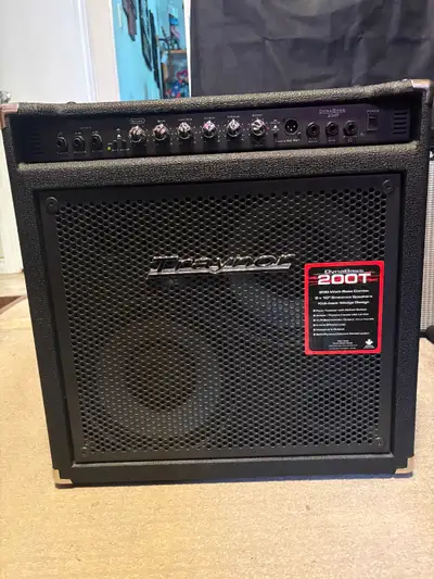 Traynor Dynabass 200T 200W 2x10” Bass Combo Anp, View more