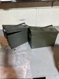 Coffret coffre boîte à munitions étanche en métal 