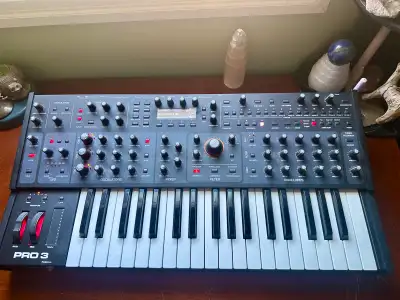 Sequential Pro 3 paraphonic synthesizer, View more