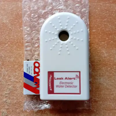Zircon Leak Alert Water Detector & Flood Sensor Alarms 8 UNITS, View more