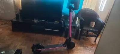 Selling gotraxx electric scooter needs a new battery battery cost is $70.00 I am selling for $100.00...