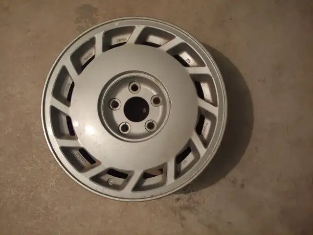 Mag 16 pouces Nissan in Tires & Rims in Laurentides - Image 2