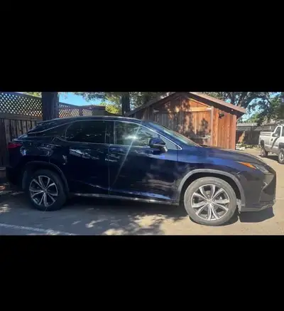 2018 Lexus RX 350 – Clean, Fully Loaded 140,000 km Clean carfax – accident free Active Alberta statu...