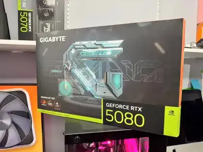 ALL PARTS NEW FIRM PRICE , NO NEGOTIATION. ️ Processor: AMD Ryzen 7 9800X3D – Exceptional performanc...