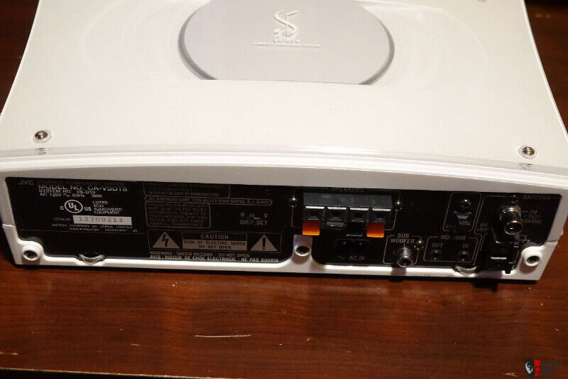 Selling a clean compact JVC Stereo WS DE 8 AM/FM/CD Player for sale  