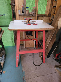 FREUD Router Table w micro adjustment and upgraded corian fence