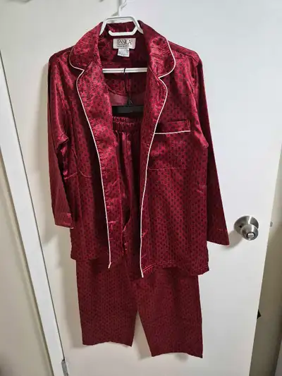 Women's Medium Burgandy Pyjamas Polyester/Cotton, View more