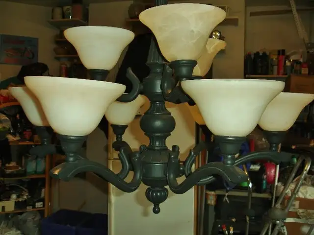 9 light Murano glass entry chandelier in Indoor Lighting & Fans in Hamilton - Image 3