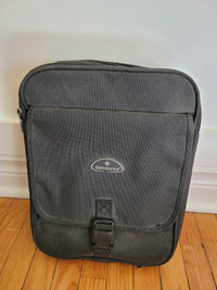 Samsonite Fold-out Duffel Bag