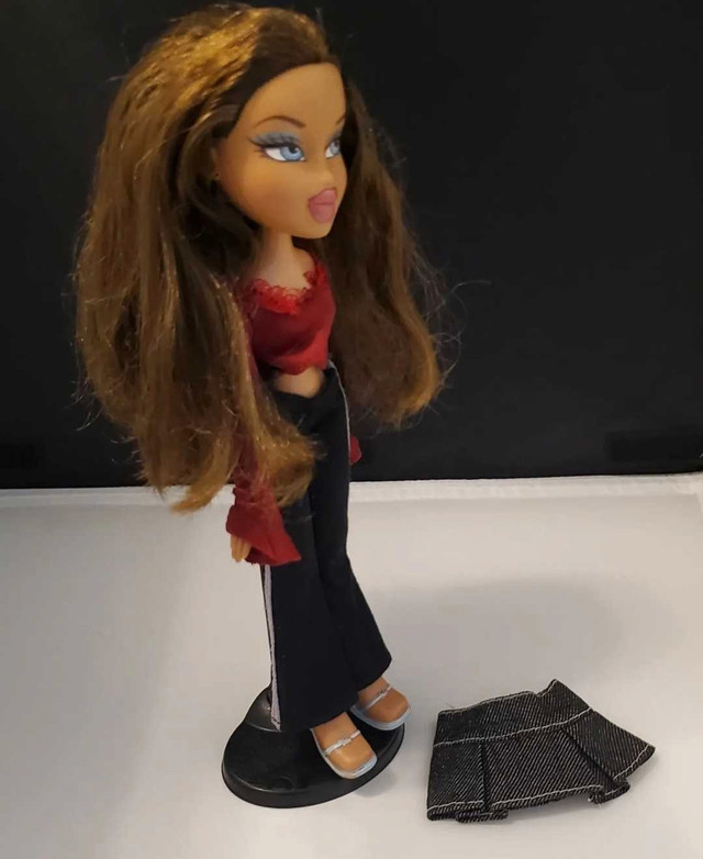 MGA Bratz 2001 Yasmin Doll in Toys & Games in Calgary - Image 2