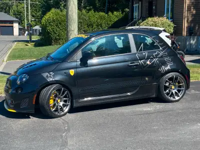 Abarth 500 2013 149732 km, stage 2 open flash tablet, coil pack alpha Roméo 4C, intake, et beaucoup...