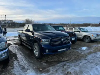 2015 Dodge Sport 1500 fully loaded with tunnel cover. New Tires. Engine needs bottom end.
