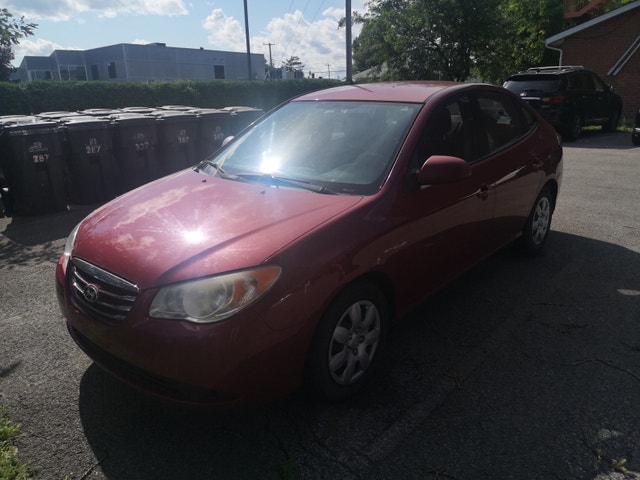 Hyundai Elantra 2010 (Automatique) — photo 2