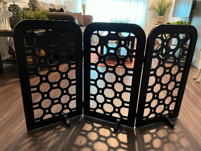 New Baby or Dog Gate in Other in Ottawa - Image 2