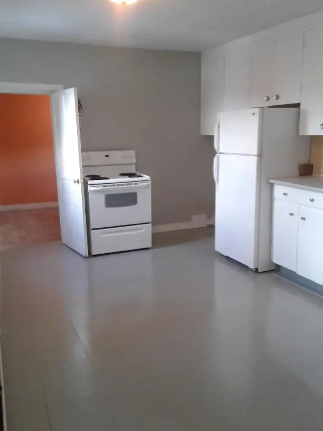 1 bedroom plus den in Long Term Rentals in Saint John - Image 7