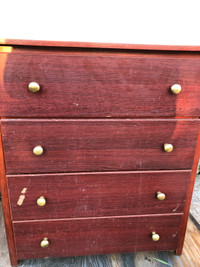 1982 dresser chest of drawers. I have lots of furniture