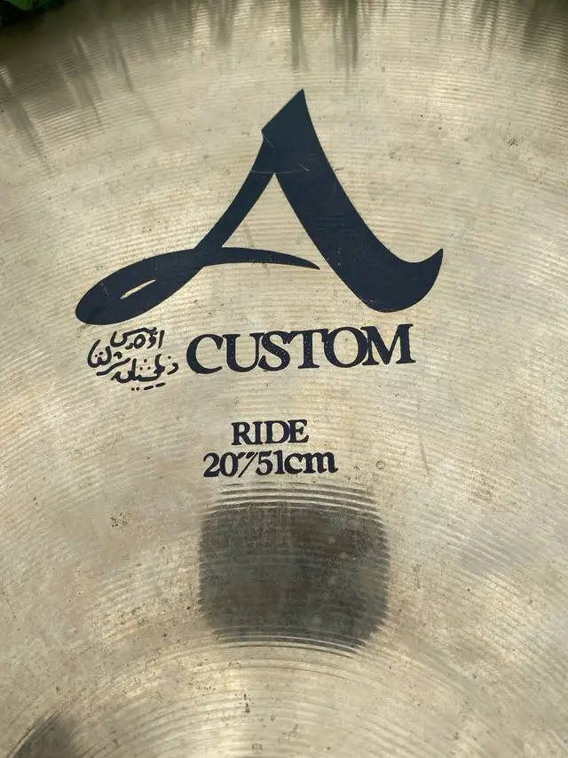 Zildjian Ride Cymbal in Drums & Percussion in Oakville / Halton Region - Image 5