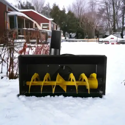 Souffleuse à neige compacte 68 pouces, View more