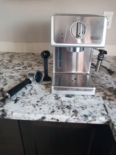 DeLonghi Espresso/Cappuccino Maker with Milk Frother, View more