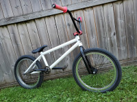 2 full chromoly bmx bikes. Verde lux and Fit Tech 2.5.