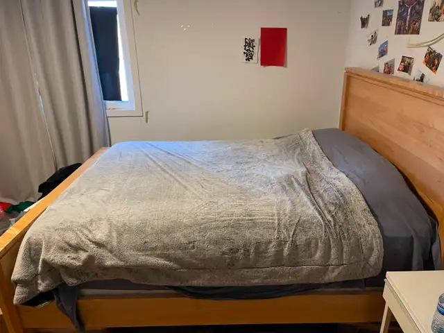Real handmade 100% maple wood bed