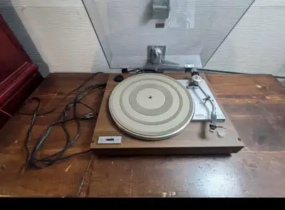Yamaha YP-211 VINTAGE Turntable record player Tested Work, View more