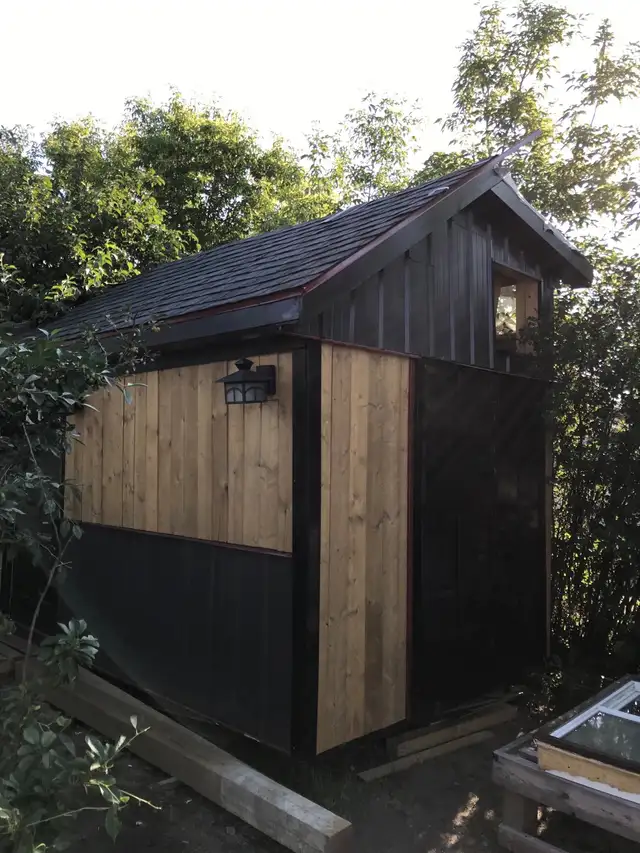 8x12 insulated cabin with loft63008311977089122