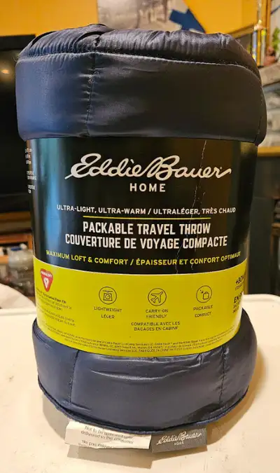 Eddie Bauer Packable Travel Throw with bonus Storage Bag. Brand New. Never used Blue 60"x70" (152cm...