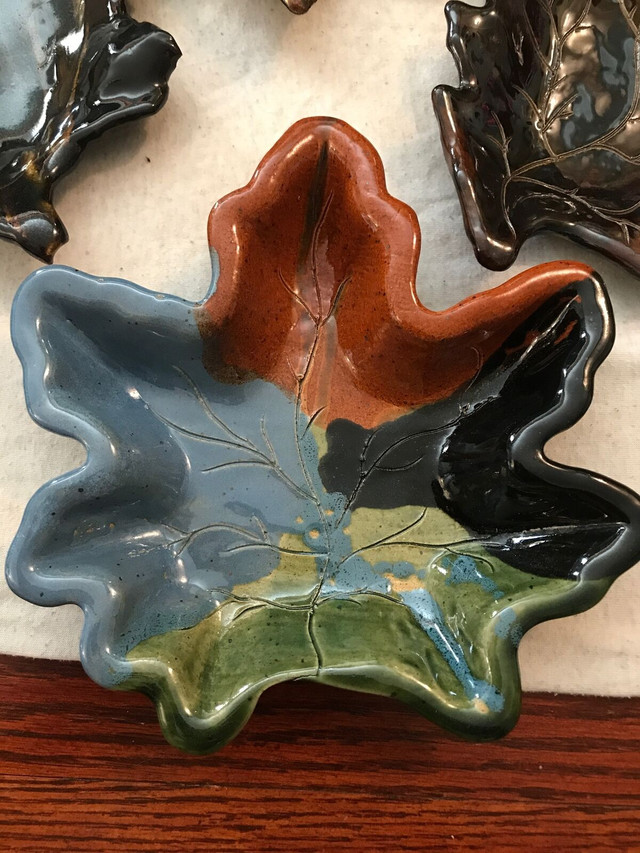 FALL DECOR - Leaf plates & bowls in Arts & Collectibles in St. Catharines - Image 4