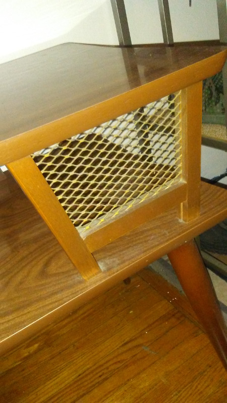 Retro end table- cash or trade in Other Tables in London