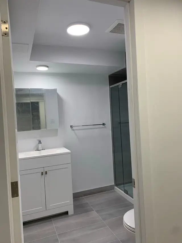 3 1/2 metro Langelier - Électros fournis in Long Term Rentals in City of Montréal - Image 6