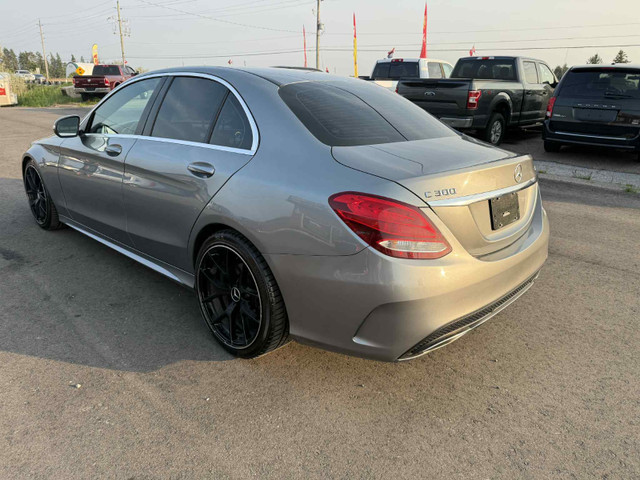 2015 Mercedes-Benz C300 -163,317Km in Cars & Trucks in Mississauga / Peel Region - Image 4