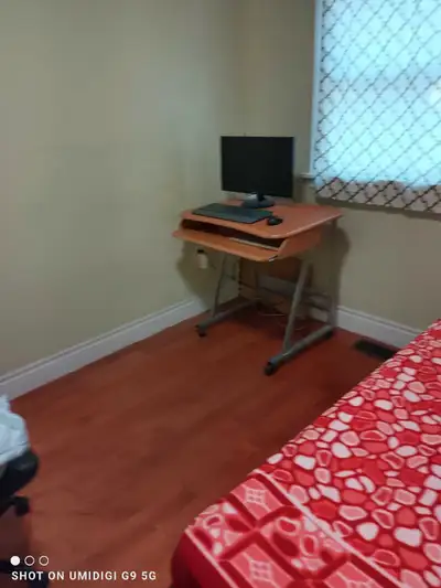 Bedroom with EnSUITE BATHmpl