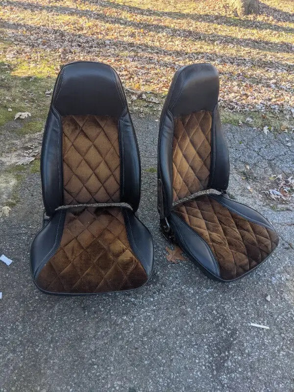 Datsun seats set with sliders $425 obo in Other Parts & Accessories in Kingston