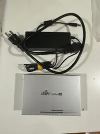 Ubiquiti UniFi US-8-60W  POE Switch