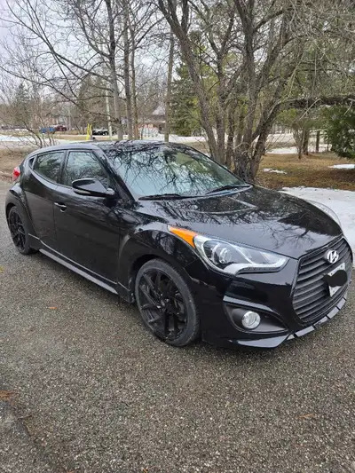 2014 Hyundai Veloster Turbo 93000 kms One lady owner that bought it new in her late 60s Car has been...