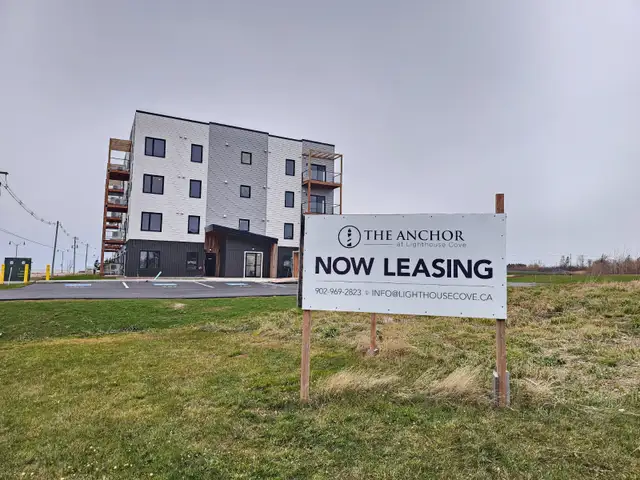 Brand New Waterfront Apartment in Long Term Rentals in Summerside - Image 23