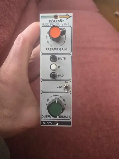 API 500 Series CAPI VP 25 Mic Pre/DI, View more