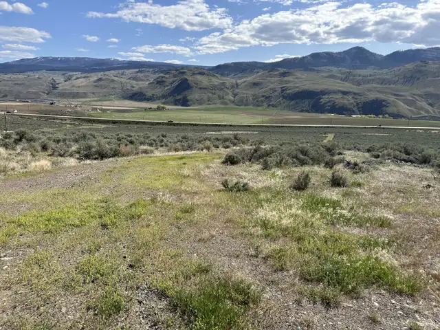 7 VIEW Acreages For Sale 32 Mins W of Kamloops 8, 10, 81 Acres in Land for Sale in Kamloops - Image 8