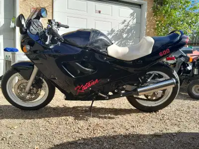 Selling my 1989 Suzuki Katana 600, a true classic sportbike. This bike is in used condition, ready f...