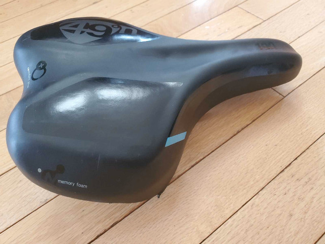 49N bike seat memory foam extra wide in Frames & Parts in Edmonton